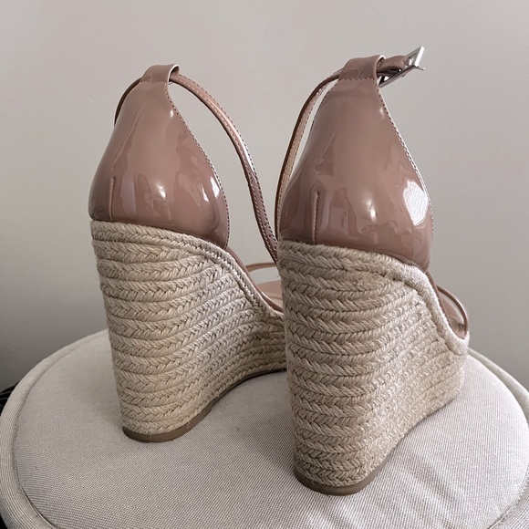 Steve Madden Wedges in natural pink colour - Picture 3 of 4